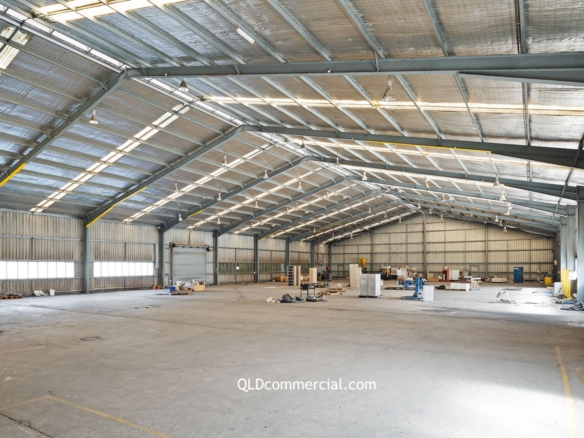 Multiple Warehouses & Hardstand